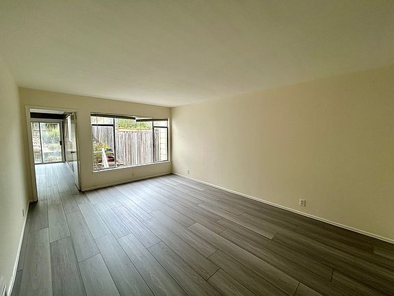 3rd image of 1827 9th Ave #1