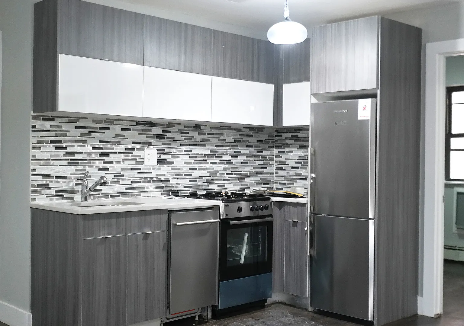 207 Schaefer Street — Photo 1