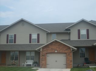 696 N Williams St, Republic, MO 65738