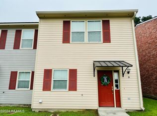 8 Townhouse Cv, Lafayette, LA 70506