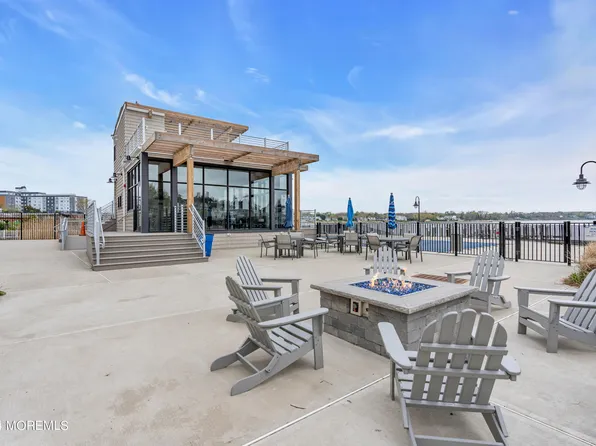 28 Riverside Avenue #7J, Red Bank, NJ 07701