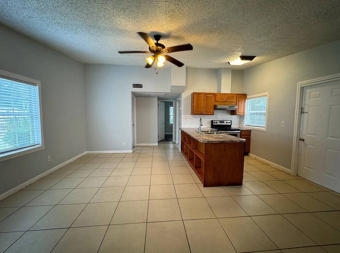 3912 bunnell dr — Photo 4