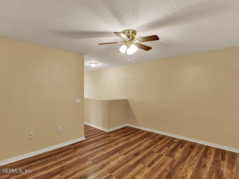3754 Verde Gardens Cir — Photo 16