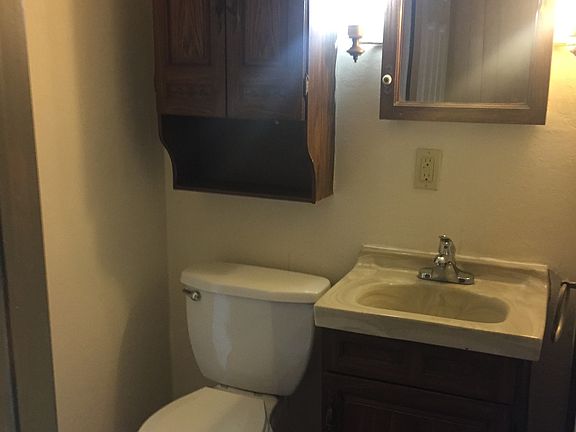 Powder room