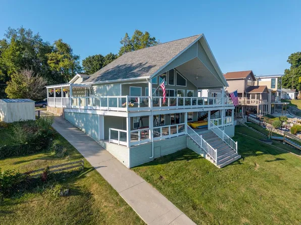 440 Lane 101 Jimmerson Lk, Angola, IN 46703