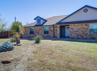 220 Odessa Dr, Haslet, TX 76052