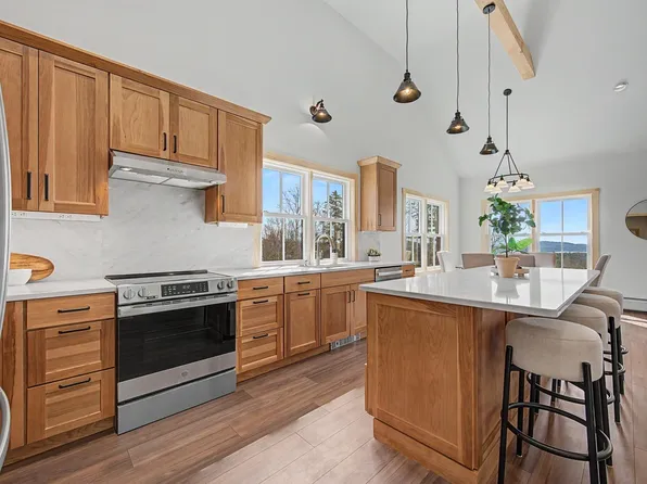 107 Granite Ridge Road, Sunapee, NH 03782