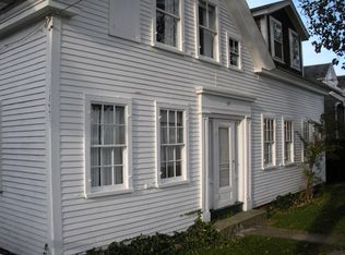 594 Commercial St, Provincetown, MA 02657