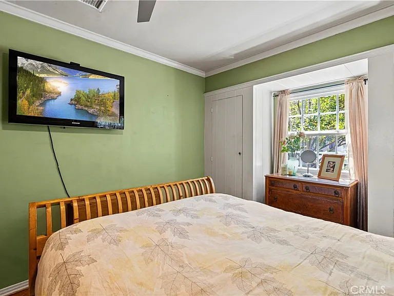 4416 Morella Ave — Photo 38