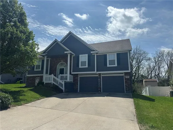 7205 E 165th St, Belton, MO 64012