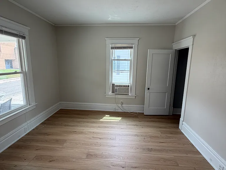14 S Centennial St #1 — Photo 12