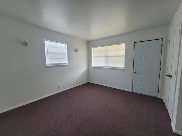 2200 S Illinois Ave, Carbondale, IL