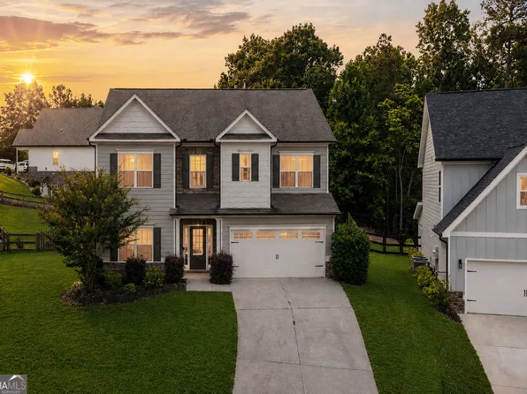 10 Canterbury Walk SE, Cartersville, GA 30120