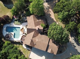 5143 Calvey Creek Rd, Robertsville, MO 63072