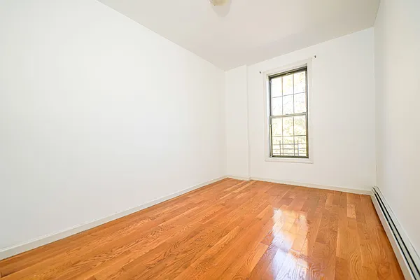 Rented by Avenue Sotheby's International Realty | media 6