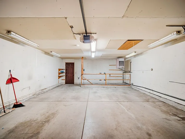 5315 W Conestoga Ave — Photo 20