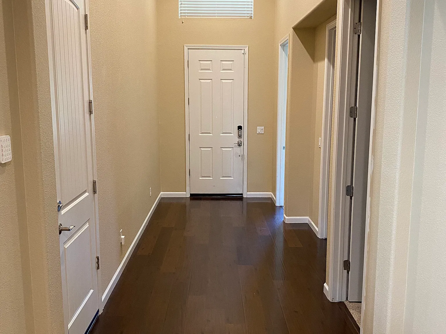 3 bed, 1867 sqft, $2,800 — Photo 4