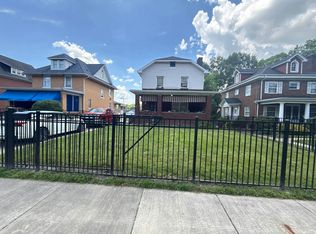 325 Hawthorne St, Canonsburg, PA 15317