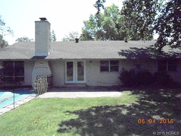 4th image of 2428 S 108th Ave E