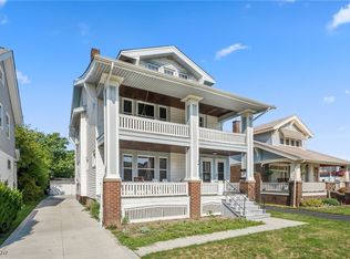 2022 Bunts Rd, Lakewood, OH 44107