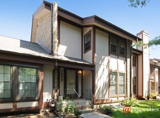 1029 E Benton Ave, Naperville, IL