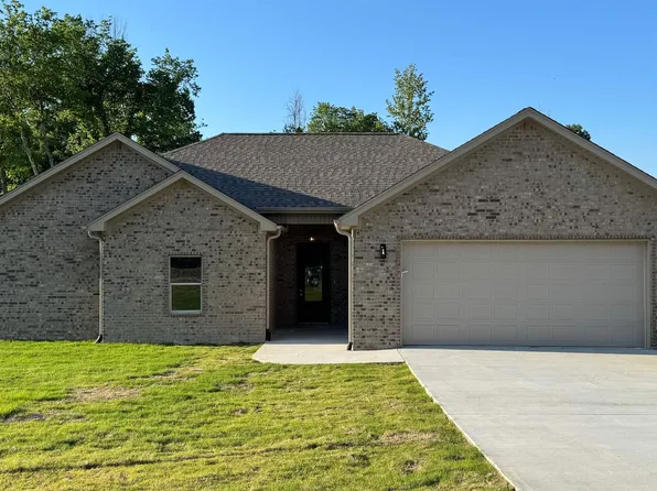 210 Petronia St, Hot Springs National Park, AR 71913