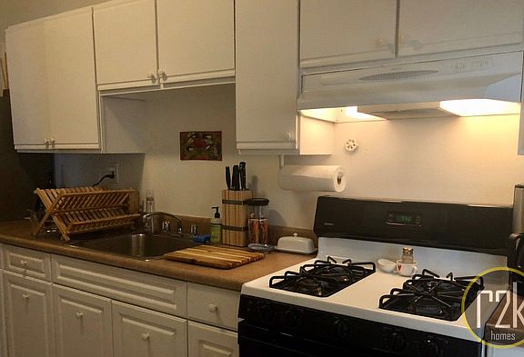 2nd image of 24-37 26th St #2