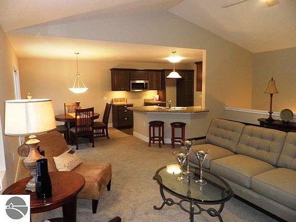 3rd image of 309 Kratky Dr #14