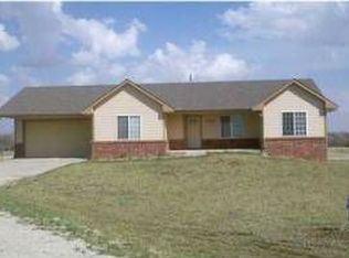 21640 SW Roberta Ln, Douglass, KS 67039