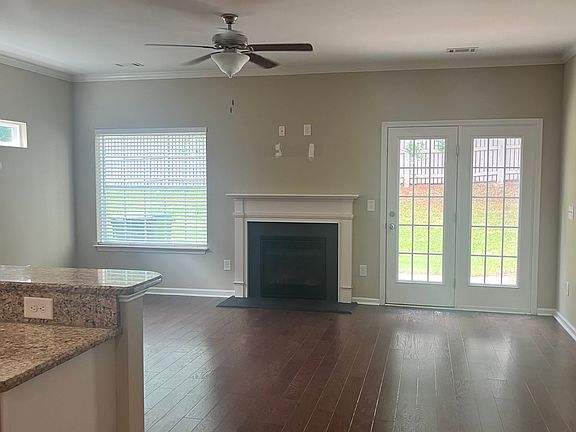 4th image of 199 Shady Grove Dr #199