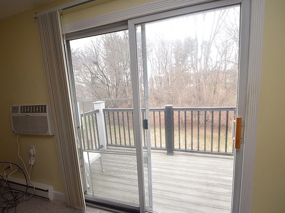 5th image of 13 Walker Rd APT 12
