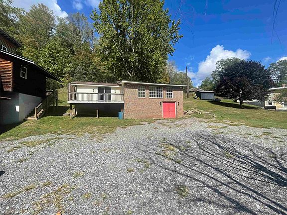 5th image of 54 Dustin Dr