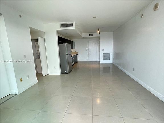2nd image of 90 SW 3rd St APT 1809