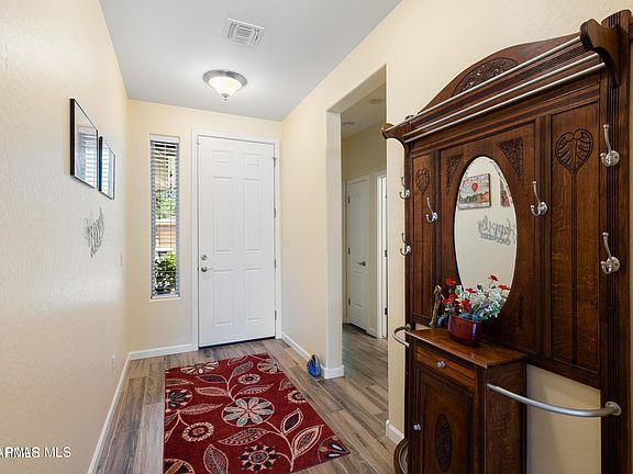 3rd image of 1289 ESSEX Way