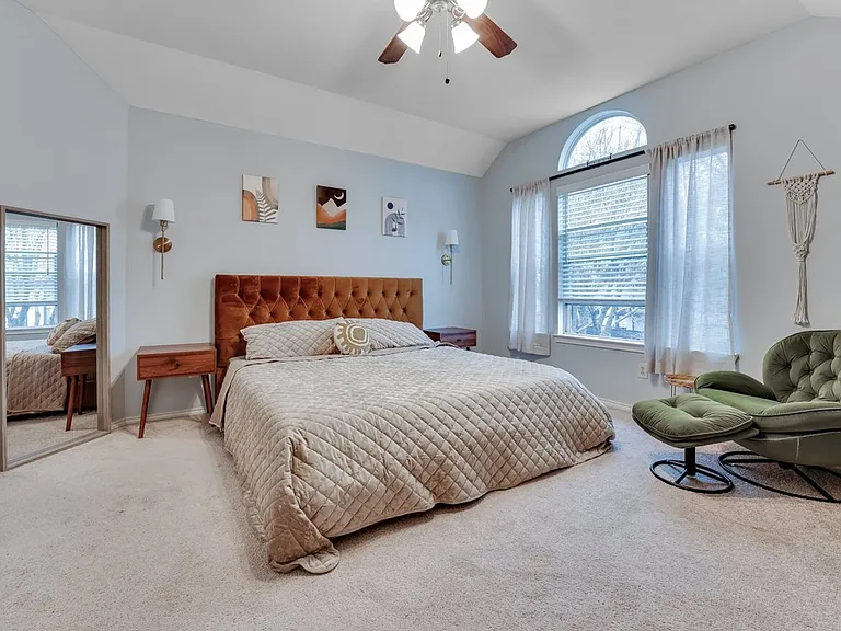 8018 Grow Ln — Photo 15