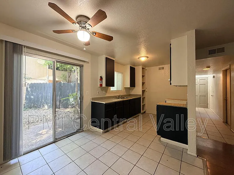 6222 Porterfield Ct — Photo 6