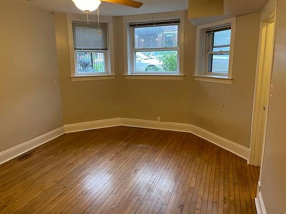 4th image of 2234 W Augusta Blvd #G