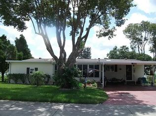 404 Keuka Dr, Auburndale, FL 33823