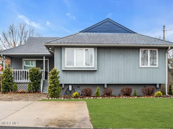 658 Driftwood Pl, Toms River, NJ 08753