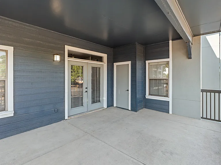 2 Bedroom