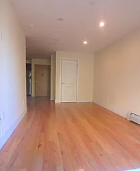 Rented by MAC Realty NY