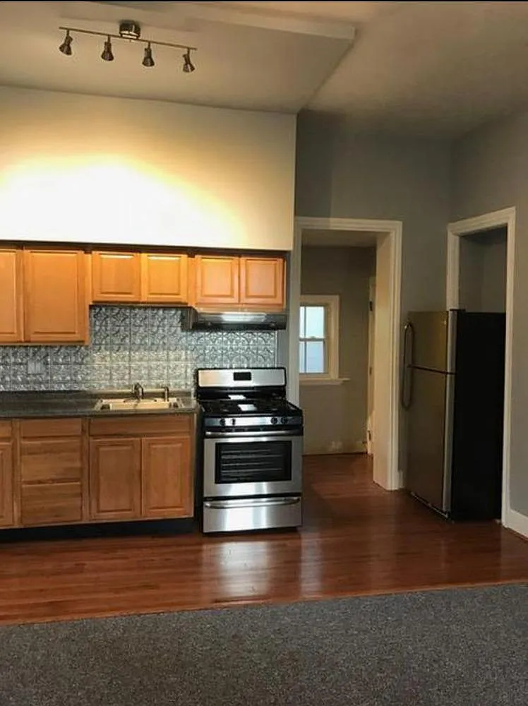 1 bed, 600 sqft, $800 — Photo 3
