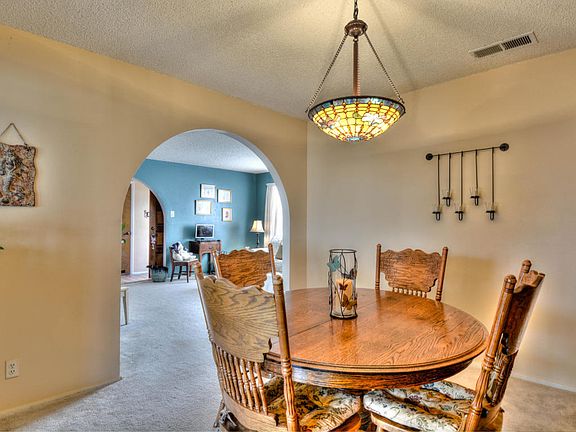 2nd image of 346 Clara Ln