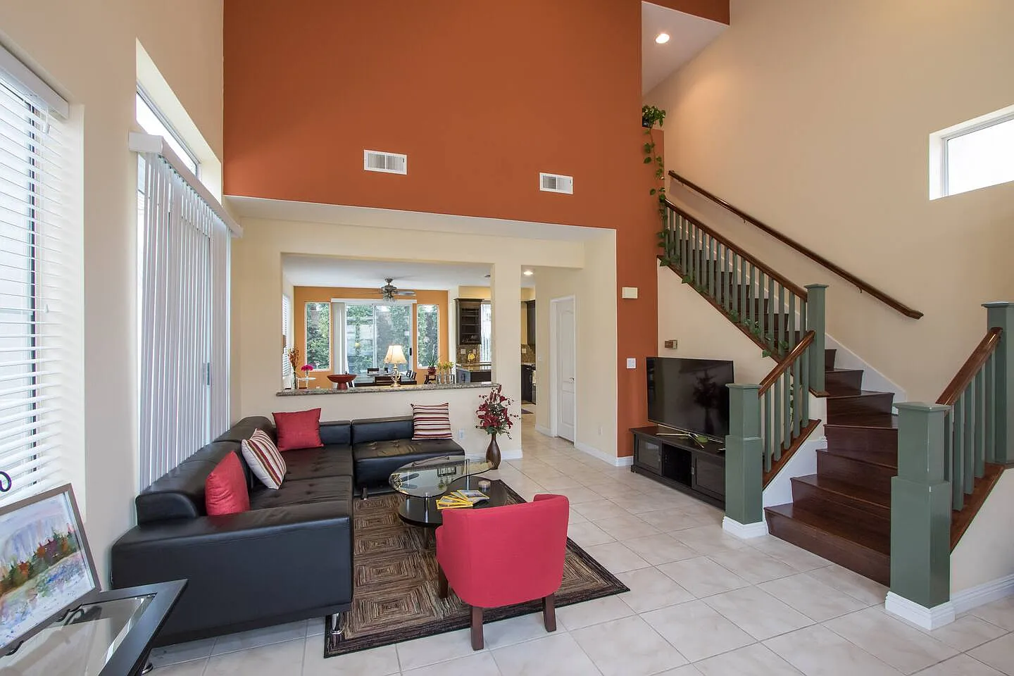 3 bed, 2.5 bath, 1700 sqft, $4,100 — Photo 4