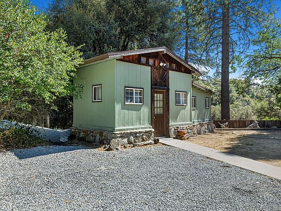 2nd image of 33086 Linson Rd