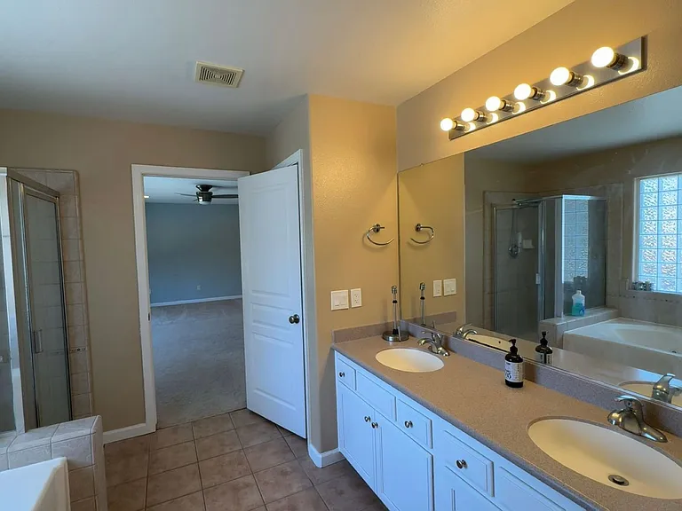 5812 W Perez Ave — Photo 25