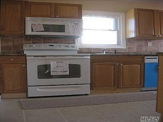 2nd image of 762 Union Dr
