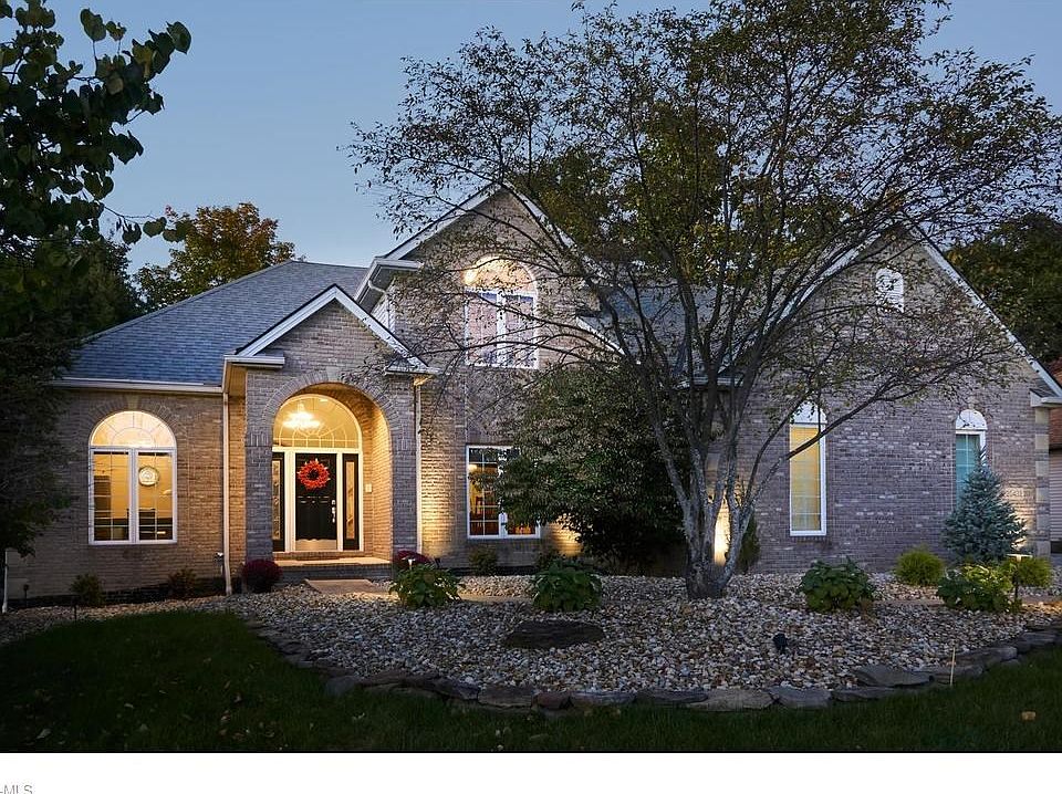 1st image of 20432 Scott Dr