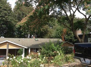 2750 NE 96th St, Seattle, WA 98115