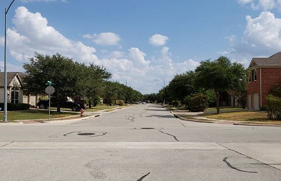 4th image of 11512 Sunny Creek Ln